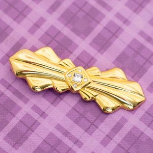 Vintage Victorian Dainty Rhinestone Ribbon Style Gold Tone Brooch - V1