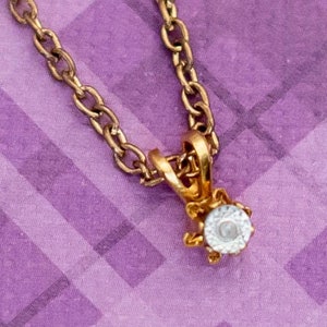 Vintage Gold Tone Dainty Rhinestone Pendant Elegant Necklace 18 inch - V14