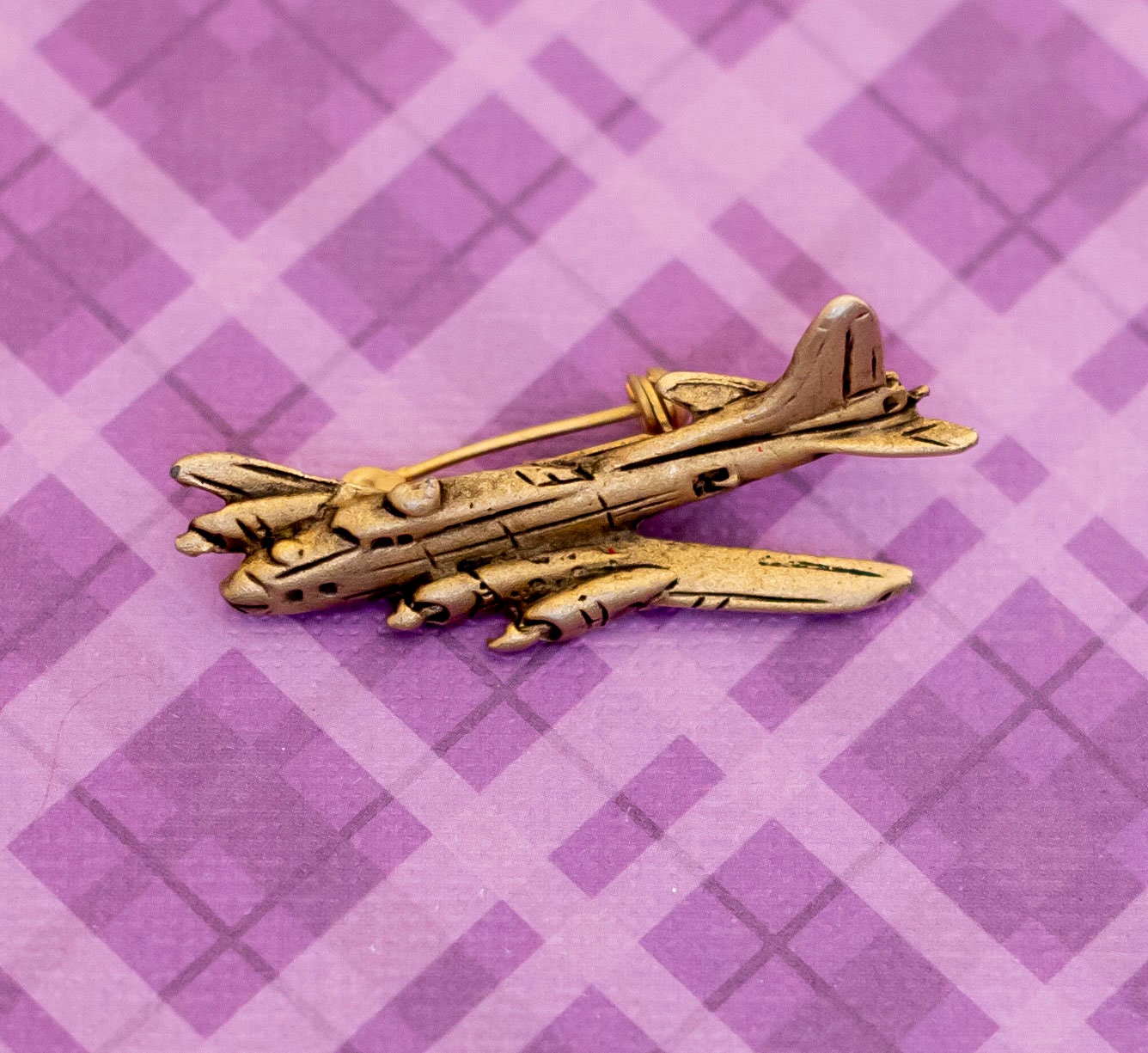 航空機・ヘリコプター ANTIQUES VINTAGE OLD BROOCH AIRCRAFT WW2 WW2 Silver Fighter Aircraft Sweetheart Brooch – Butter Lane