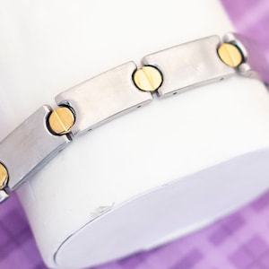 Vintage Asexual Stainless-Steel Gold Tone Link Bracelet 8 Inch - V12