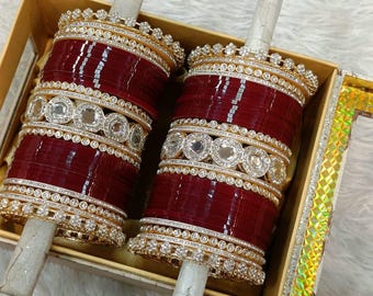 Wunderschönes Chuda Set, indische Braut Chura Armreifen Set, Punjabi Hochzeit Chura, traditionelles Braut Choora Set, edle kastanienbraune Armreifen, roter Armreif