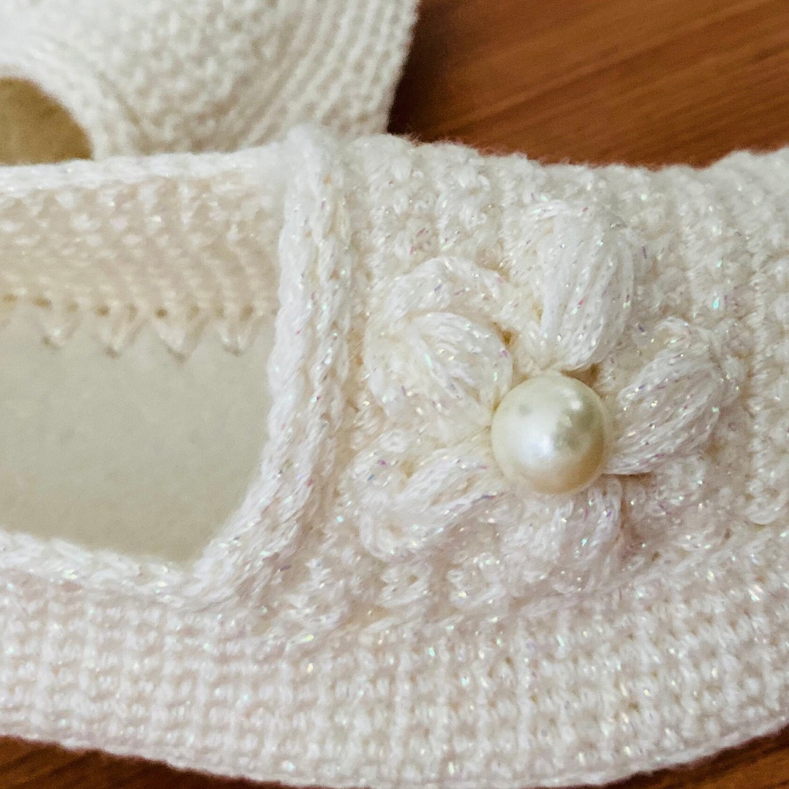 crochet house shoes free pattern
