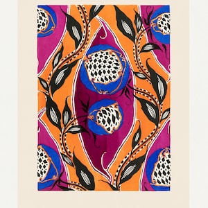 Könnte beinhalten: Ein Vintage-Kunstdruck mit einem geometrischen Muster in Schwarz, Weiß, Blau, Orange und Rosa. Der Druck trägt den Titel "Samarkande" und stammt von E.A. Seguy. Der Text "COMPOSITIONS: DANS LE GOUT: ORIENTAL" befindet sich am unteren Rand des Drucks.