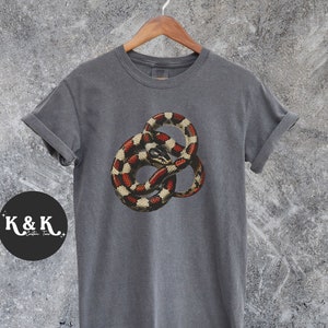 Milk Snake Tshirt, Vintage Snake Shirt, Snake Graphic Tee, Nature Shirt, Retro Snake Shirt, Snake Lover Shirt, Snake Lover Gift, Snake Tee