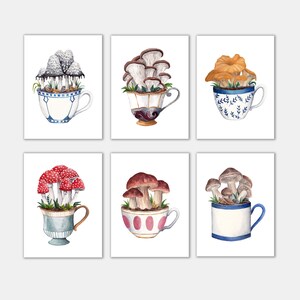 Set von 6 Pilzen in einer Tasse Druck, Pilze Aquarell Wandkunst, wunderliche Kunst, Fliegenpilz Druck, DIGITAL DOWNLOAD