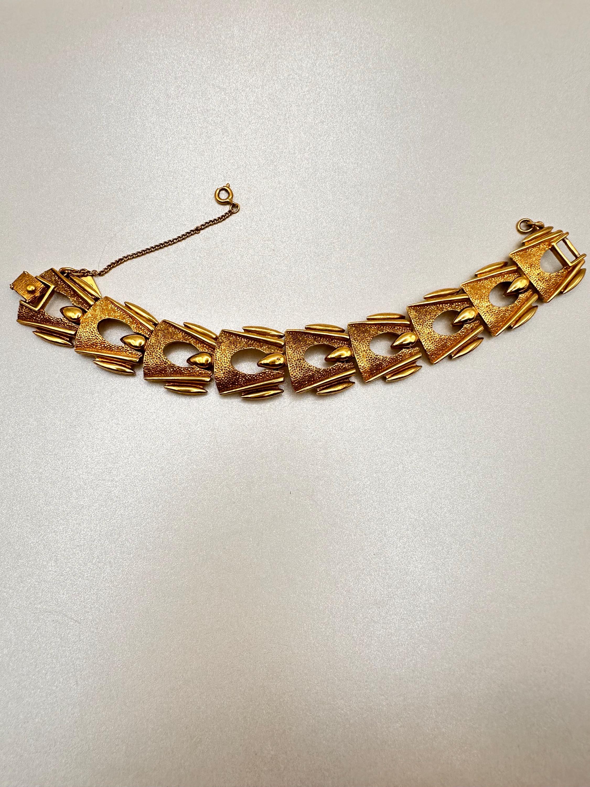 Vintage Monet Gold-tone Geometric Link Bracelet With Safety Chain