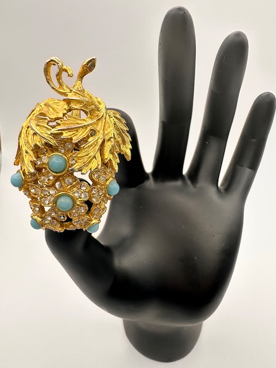 PAULINE RADER Goldtone Grape brooch with Rhinesto… - image 1