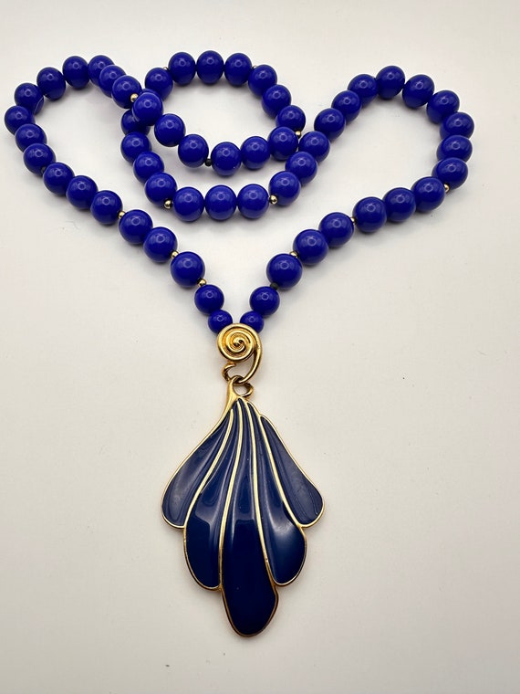 VNTG TRIFARI Blue and Gold Pendant Necklace