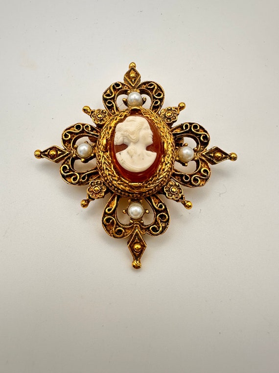 PAULINE RADER White Enamel Doorknocker Modernist … - image 1