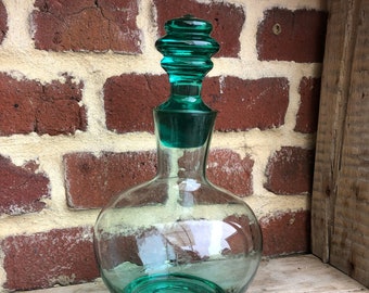 carafe ancienne ne verre vert turquoise