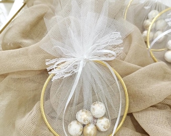 Luxury wedding favors , Baptism bomboniere Guests gifts souvenirs Bridal giveaway .