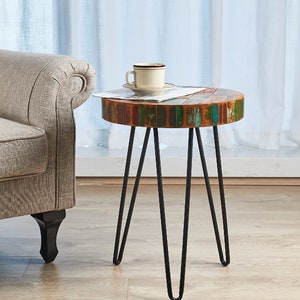 Reclaimed Wood End Table with Hand-carving, Small Round Side Tables for Living Room Bedroom, 15.75 x 15.75 x 21in Heigh