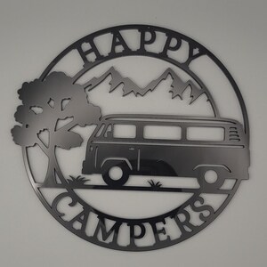 Happy Campers, Äventyr, Campingplakett, Man Cave, Husbilsdekor, Namn, dörr- eller vägghängare i akryl eller trä