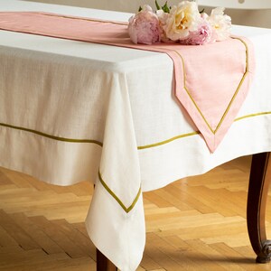 Linen table runner