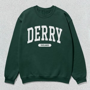 Derry Sweatshirt Ireland Collegiate Crewneck Sweater Unisex