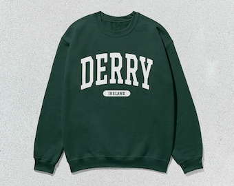 Derry Sweatshirt Ireland Collegiate Crewneck Sweater Unisex