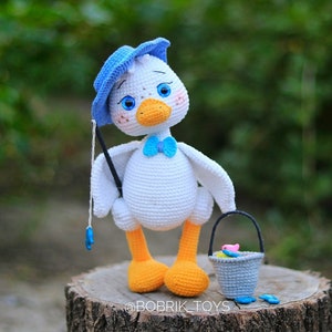 Goose crochet pattern, amigurumi goose, amigurumi bird crochet toy pattern, PDF tutorial, English pattern image 1