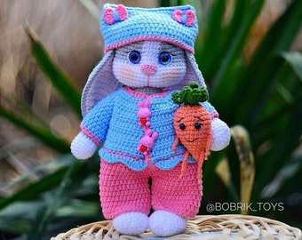 Padrão de coelhinho de crochê: Mia, a coelhinha amigurumi (padrão em PDF)