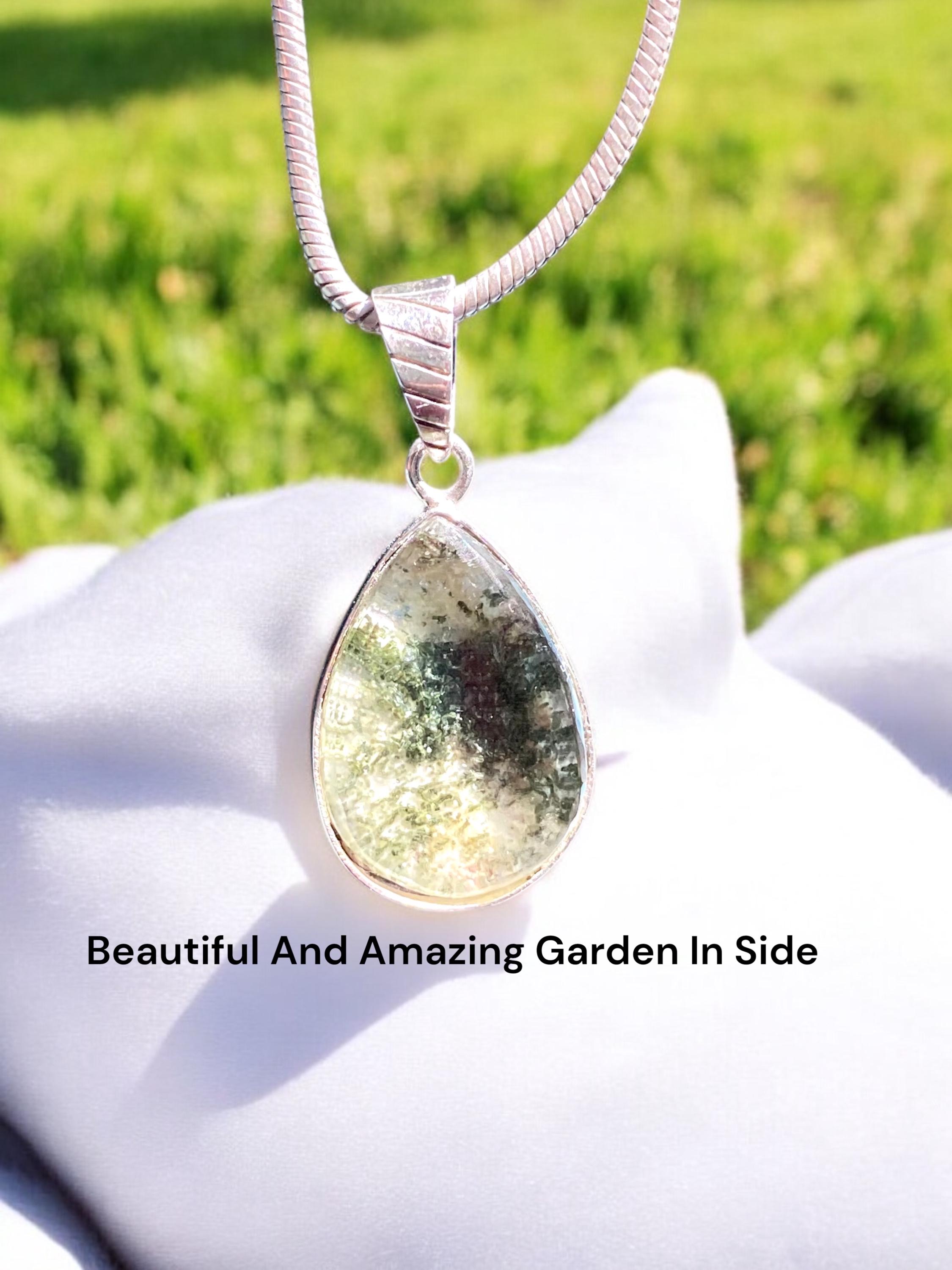 Natural Garden crystal quartz  - Radiant Light-Absorbing Necklace, Magical Stone