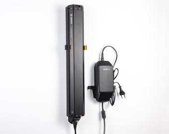 Bosch Powertube 充電器　電動アシスト自転車用 クリックシステム搭載のボッシュ製電動自転車用バッテリー充電器
