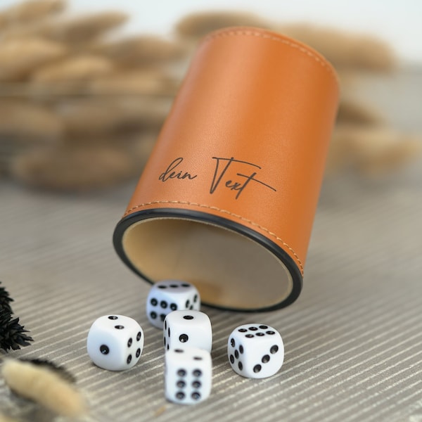 Dice cup with engraving including 5 dice / personalized gift