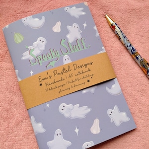 Kawaii Sketchbook: Cute pastel 90s anime kawaii girl blank sketch pad,  manga drawing notebook, sketching artist journal