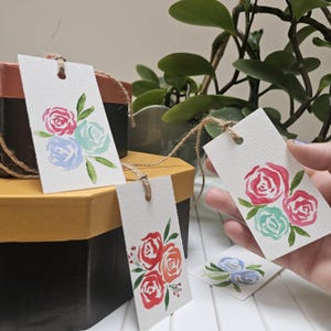 Aquarel cadeaulabel rozen serie (NIET PRINT), set van 4 aquarel cadeaulabels, handgemaakte cadeaulabels, Valentijnsdagkaart, bloemen cadeaulabel