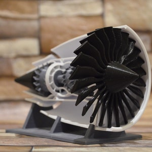 Spinning GE Jet Aircraft Engine | 3D Printed | Gift | Office Dècor | Kinetic Sculpture | Desktop | Aviation decor | Gift for Him | Turbine