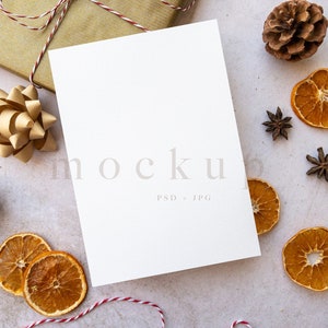 Kerstkaart mockup, 5x7 wenskaart mockup, kerst mockup, kerstwens kaart mockup, feestelijke kaart mockup, Xmas briefkaart mockup