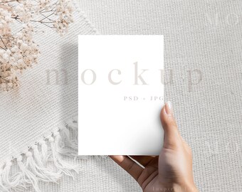 Wedding Invitation mockup, Wedding Mockup, Minimalist Greeting Card Mockup, Card mock up, Hand mockup, Smart Object Mockup, Mockup paper