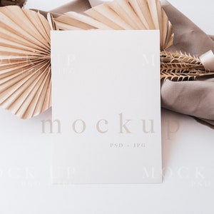 5 x 7 mockup, Boho baby shower mockup uitnodiging, Boho RSVP mockup, minimalistische bruiloft mockup, lege kaart, boho wenskaart mockup 0010