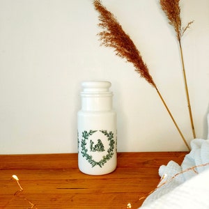 Opal glass jar - Vintage