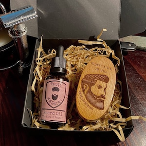 Nourishing Beard Oil and Brush Gift Set 30ml, Natural Ingredients & Essential Oil, Men's Grooming, Self Care Gift For Dad, Stocking Filler