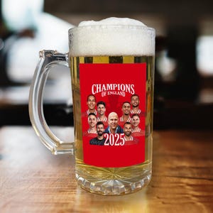 Kingsbox-Champions von England 2025 Porträts Design-Bierglas Top-Qualitätsgeschenk 16 Unze italienisches Meister-Bierkrug-Fangeschenk