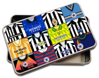 Newcastle Retro Kit Montage Pencil Tin Case Great Toon Army Fans Gift Newcastle Metal Tin Utd Etc Classic Kits