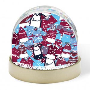 West Ham Retro Kit Mash Snow Globe Classic Kits Xmas Decoration Great Hammers Fans Gift