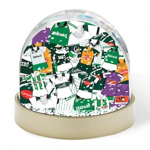 Plymouth Argyle Retro Kit Mash Snow Globe Classic Kits Xmas Decoration Great Plymouth Fans Christmas Gift