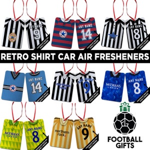 Kit maglietta retrò Newcastle Deodorante per auto personalizzato / Scelta di kit retrò / / Aggiungi qualsiasi nome e numero / Con bottiglia di profumo riutilizzabile
