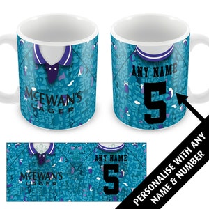 Notts County Away 1993 Retro Shirt Kit Personalisierte Tasse Tasse Tolles Weihnachtsgeschenk Fügen Sie einen beliebigen Namen und Nummer hinzu