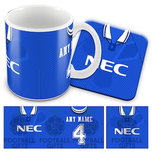 Everton 1994 Retro Home Shirt Kit personalisierte Tasse und Untersetzer Set Tolles Weihnachtsgeschenk Vereinigtes Hinzufügen beliebiger Name & Nummer