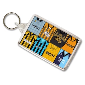 Cambridge United Retro Shirt Montage Keyring | Standard Keyring Key Ring Key Chain | Christmas Gift Stocking Filler For Cambridge Fans |