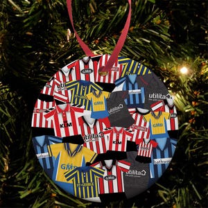 Brentford Kit Mash Retro Shirt Kit Christmas Tree Decoration Bauble Flat Ceramic Great Christmas Gift Bees Football Gifts Printed In The UK
