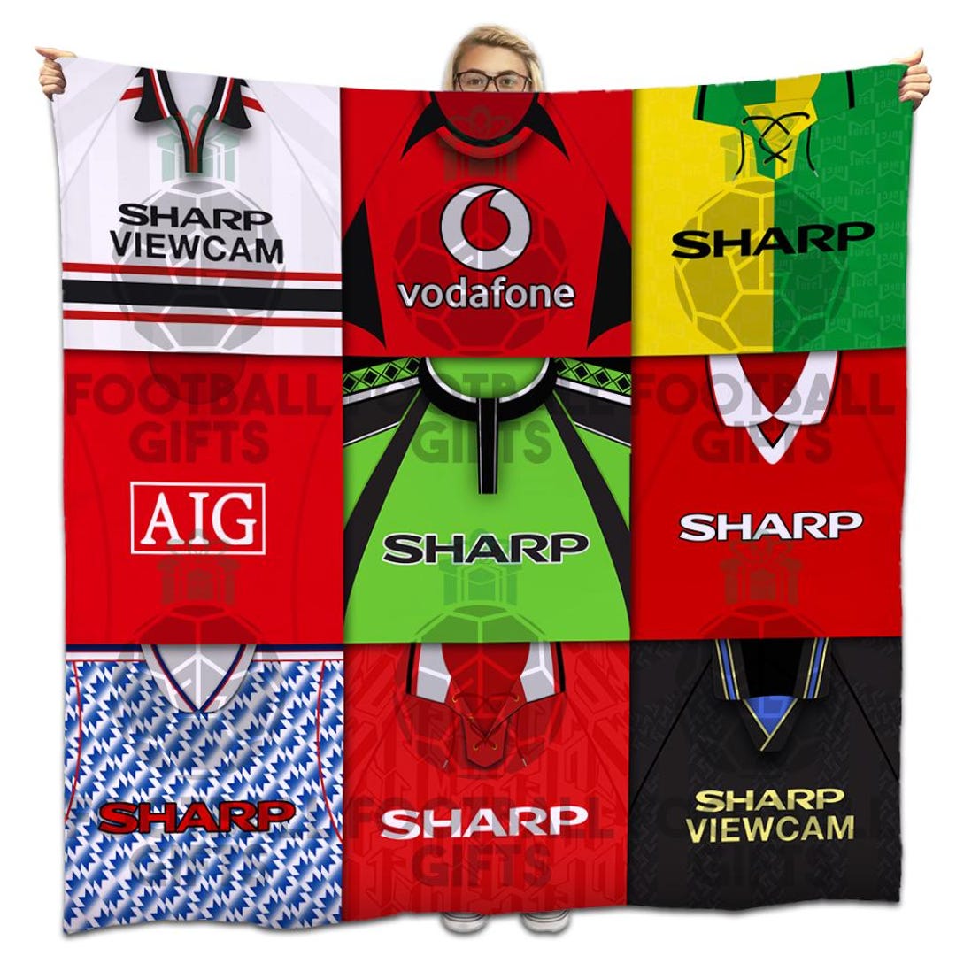 Man Utd Classic Kits Montage Retro Shirt Fleece Blanket / Throw Great ...