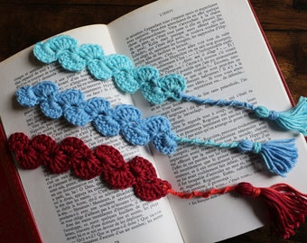 handmade two-tone crochet bookmark