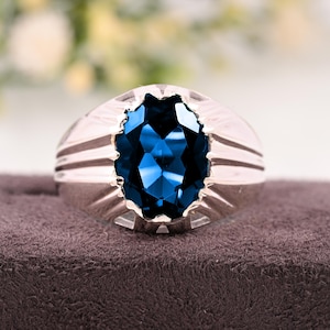London Blue Topaz Ring: Sterling Silver Art Deco Men&#39;s Ring