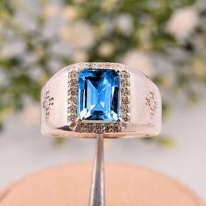 Sterling Silver London Blue Topaz Ring: Art Deco Gemstone