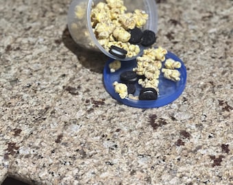 Palomitas de maíz gourmet con galletas y crema