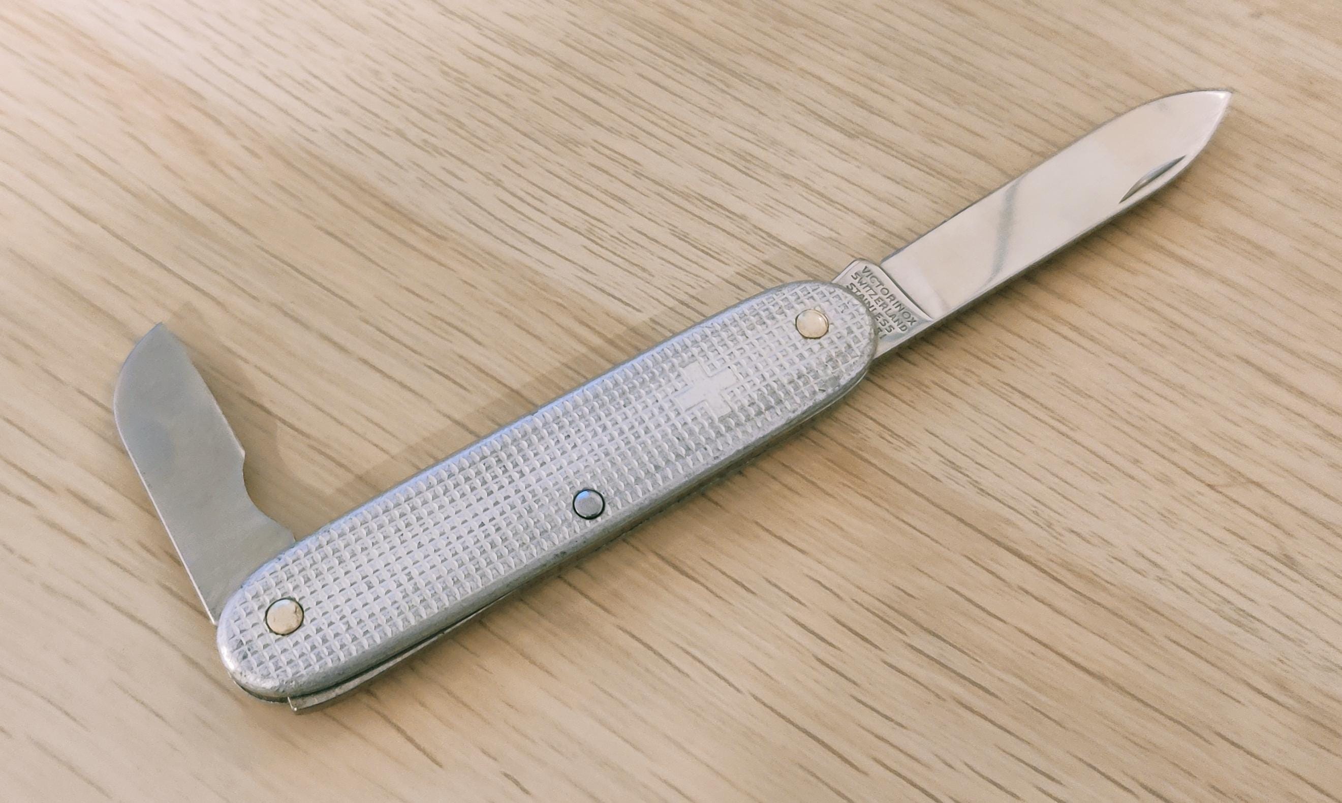 Victorinox old cross - Etsy 日本