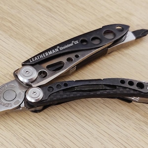 Coltello Leatherman Skeletool CX Carbon