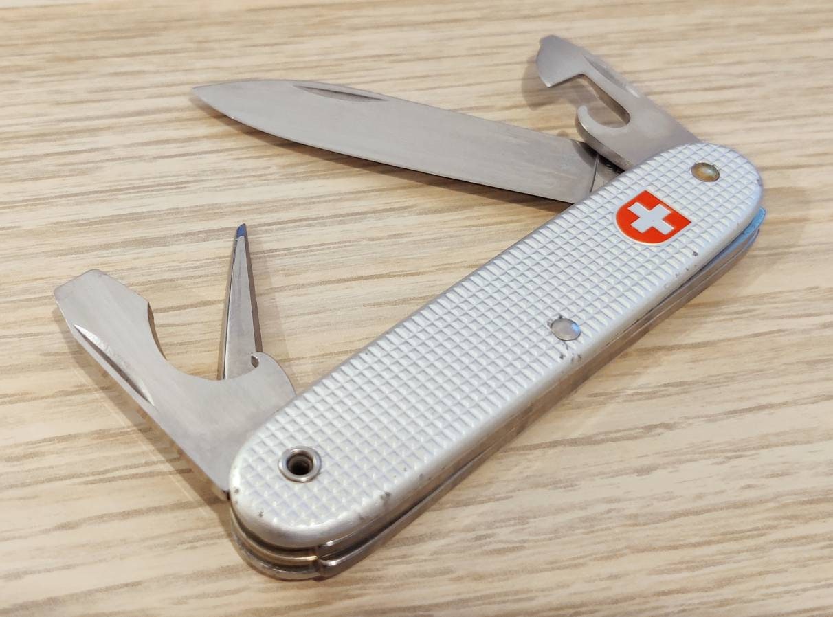 Victorinox Alox -  Sweden